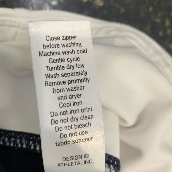 Athleta High Rise Precision 7/8 Tight - Picture 6 of 7